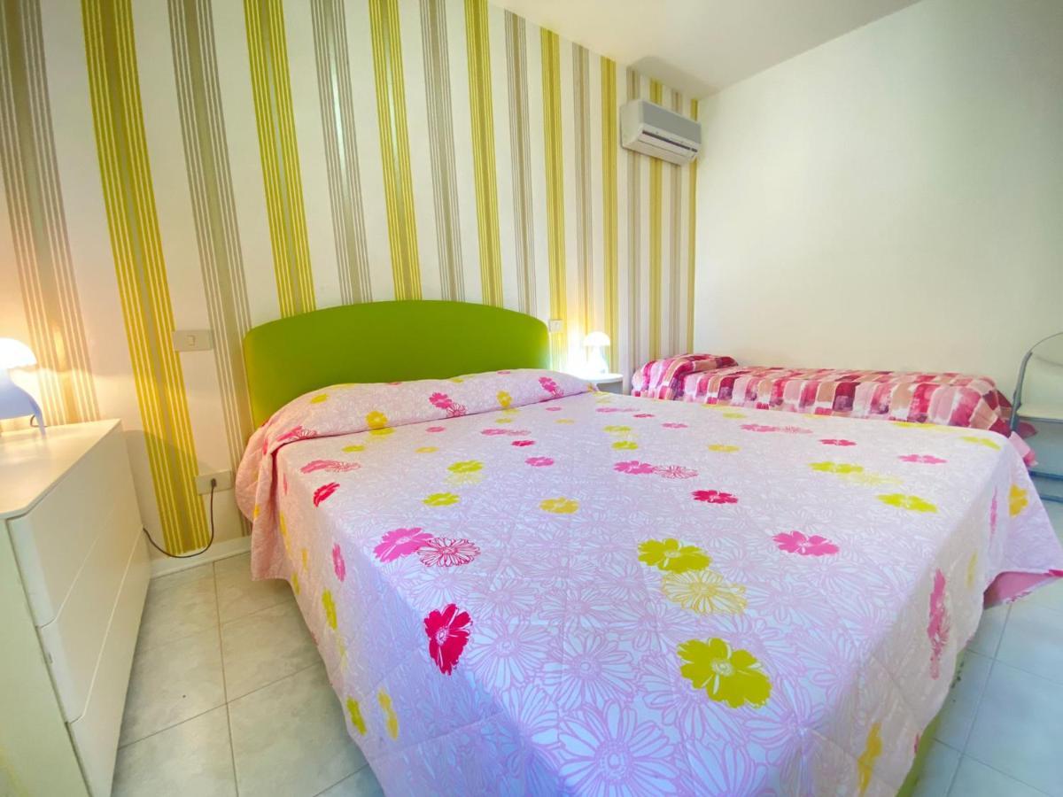 Venere Apartament Tirrenia Exteriér fotografie