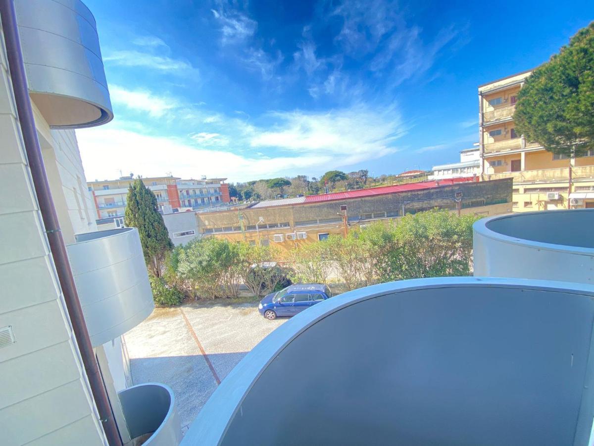 Venere Apartament Tirrenia Exteriér fotografie
