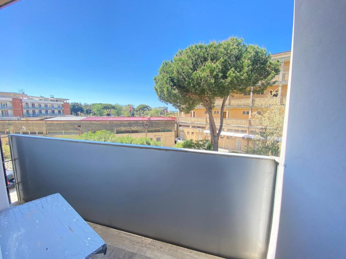 Venere Apartament Tirrenia Exteriér fotografie