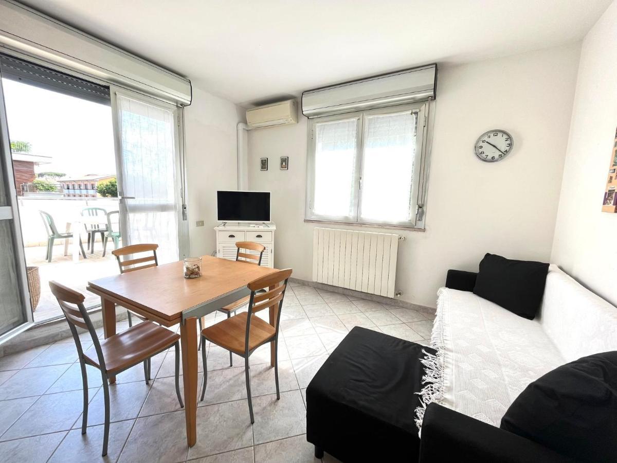 Venere Apartament Tirrenia Exteriér fotografie