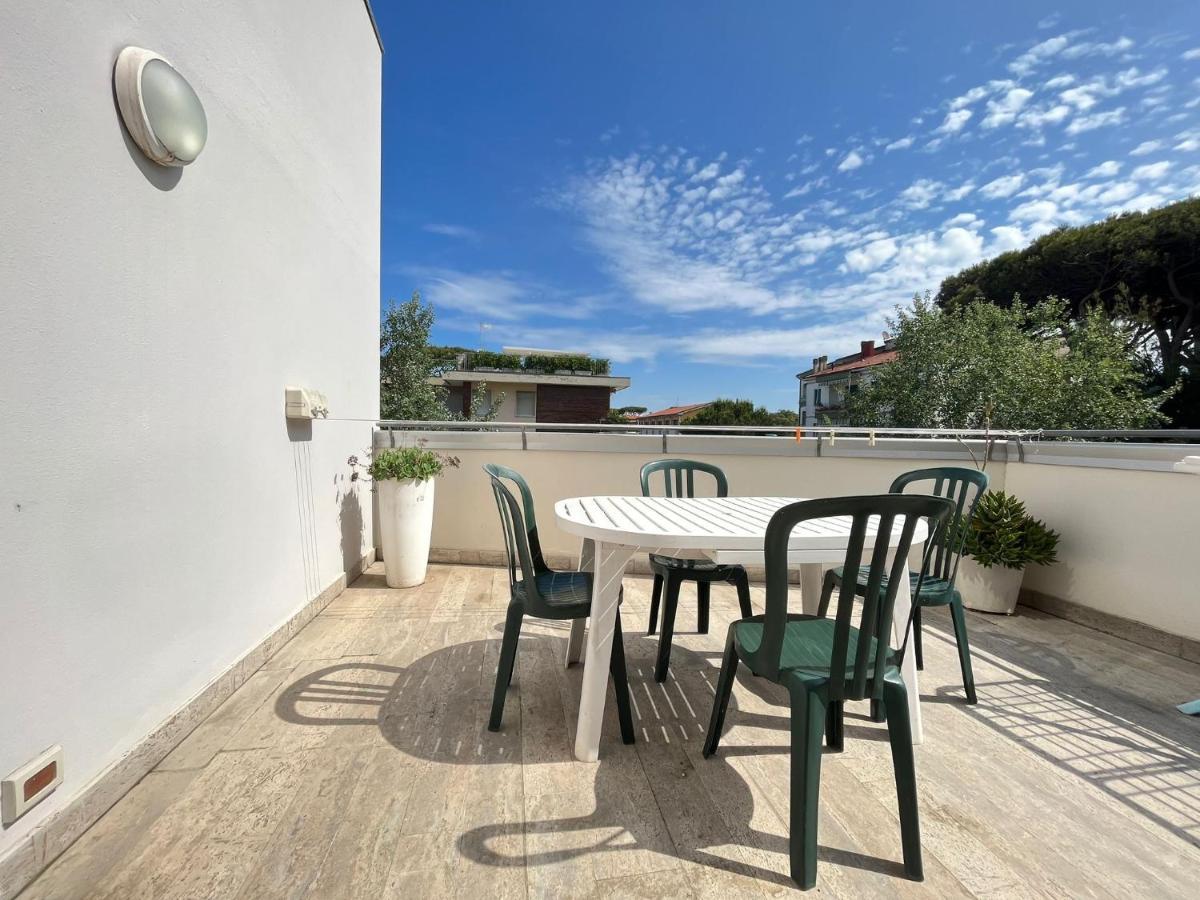 Venere Apartament Tirrenia Exteriér fotografie