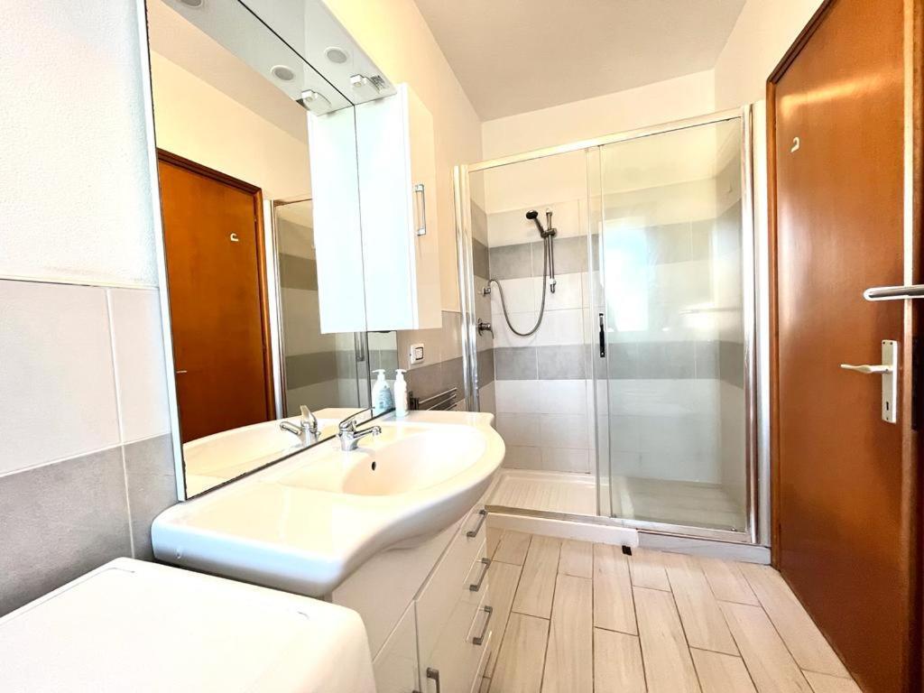 Venere Apartament Tirrenia Exteriér fotografie